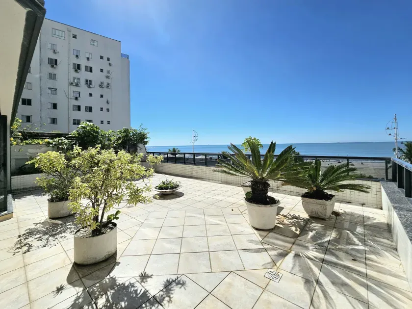 Apartamento frente mar mobiliado com 2 suítes e 2 vagas de garagem em Balneário Camboriú — foto 24
