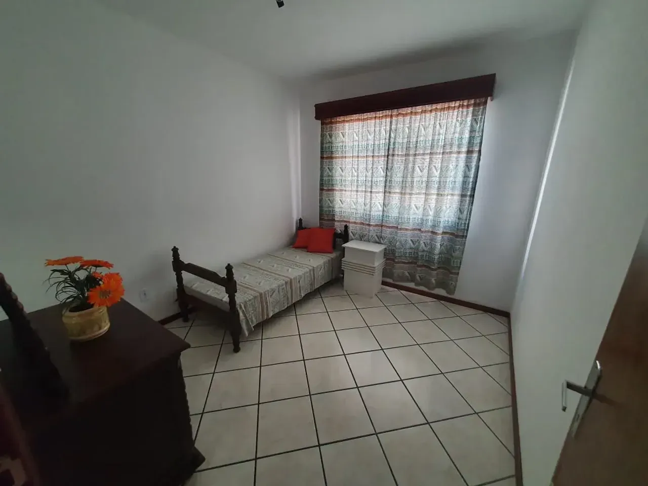Apartamento com 3 dormitórios sendo 1 suíte e 1 vaga de garagem no Centro de Balneário Camboriú — foto 17