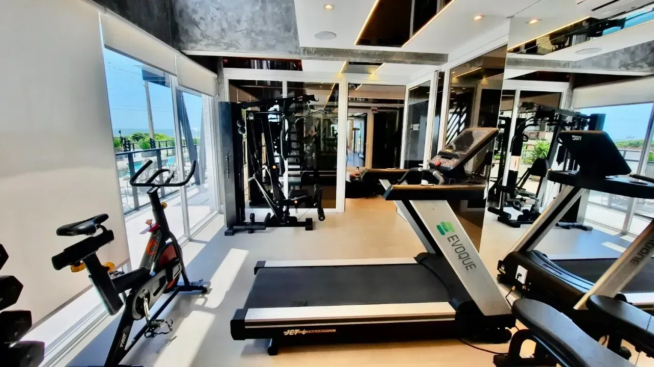 Apartamento com 3 dormitórios sendo 1 suíte e 2 vagas de garagem na Praia Brava em Itajaí — foto 13