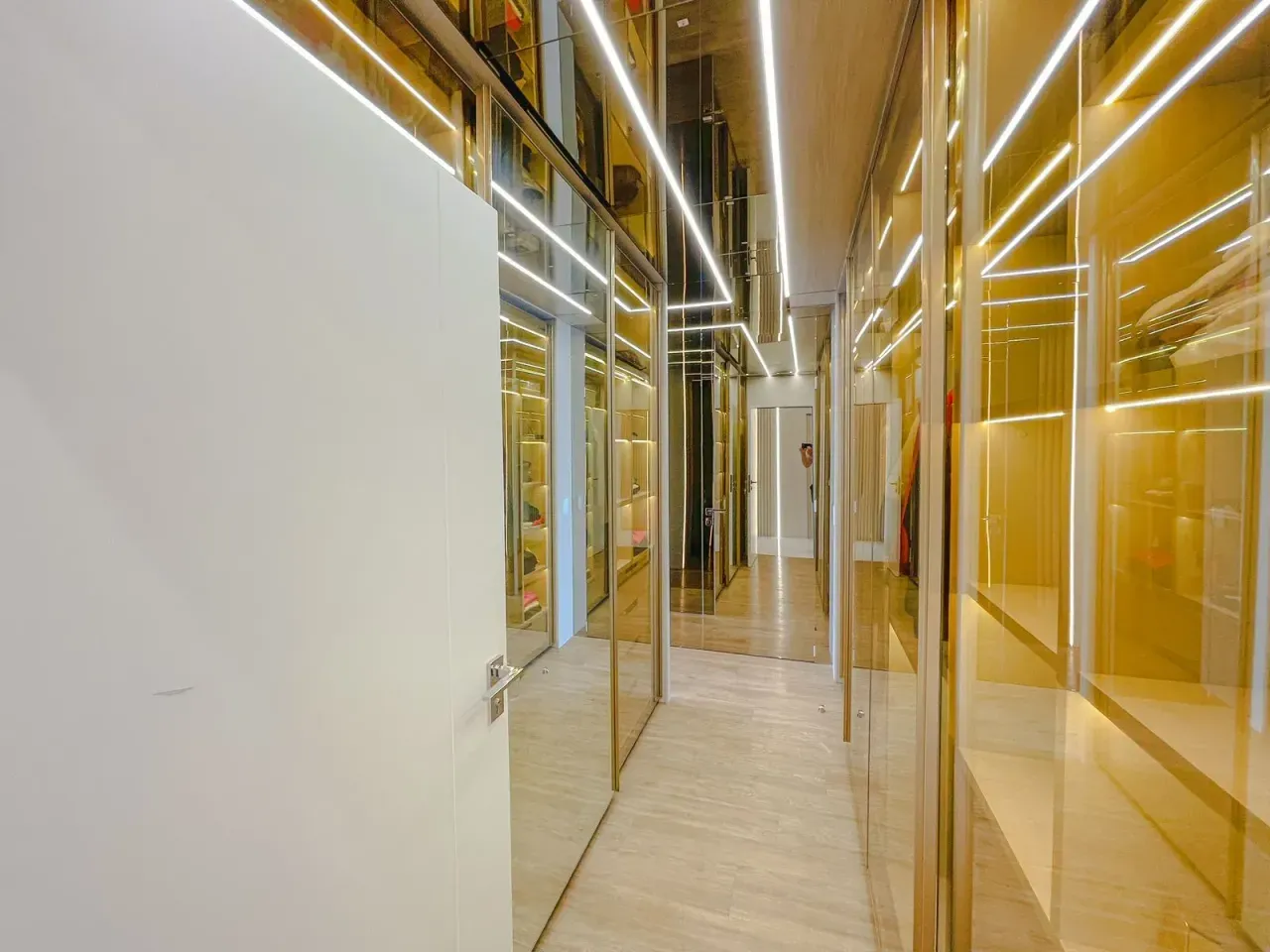 Apartamento no Edifício Yachthouse by Pininfarina com 4 suítes em Balneário Camboriú — foto 13
