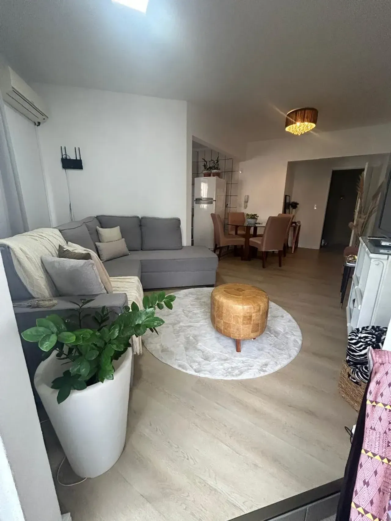 Apartamento de 2 dormitórios sendo uma súite e 1 vaga de garagem - Centro — foto 17