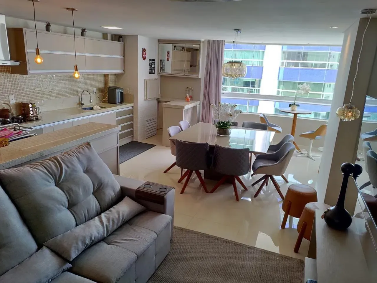 Apartamento no Edifício Cadillac com 3 dormitórios em Balneário Camboriú — foto 26