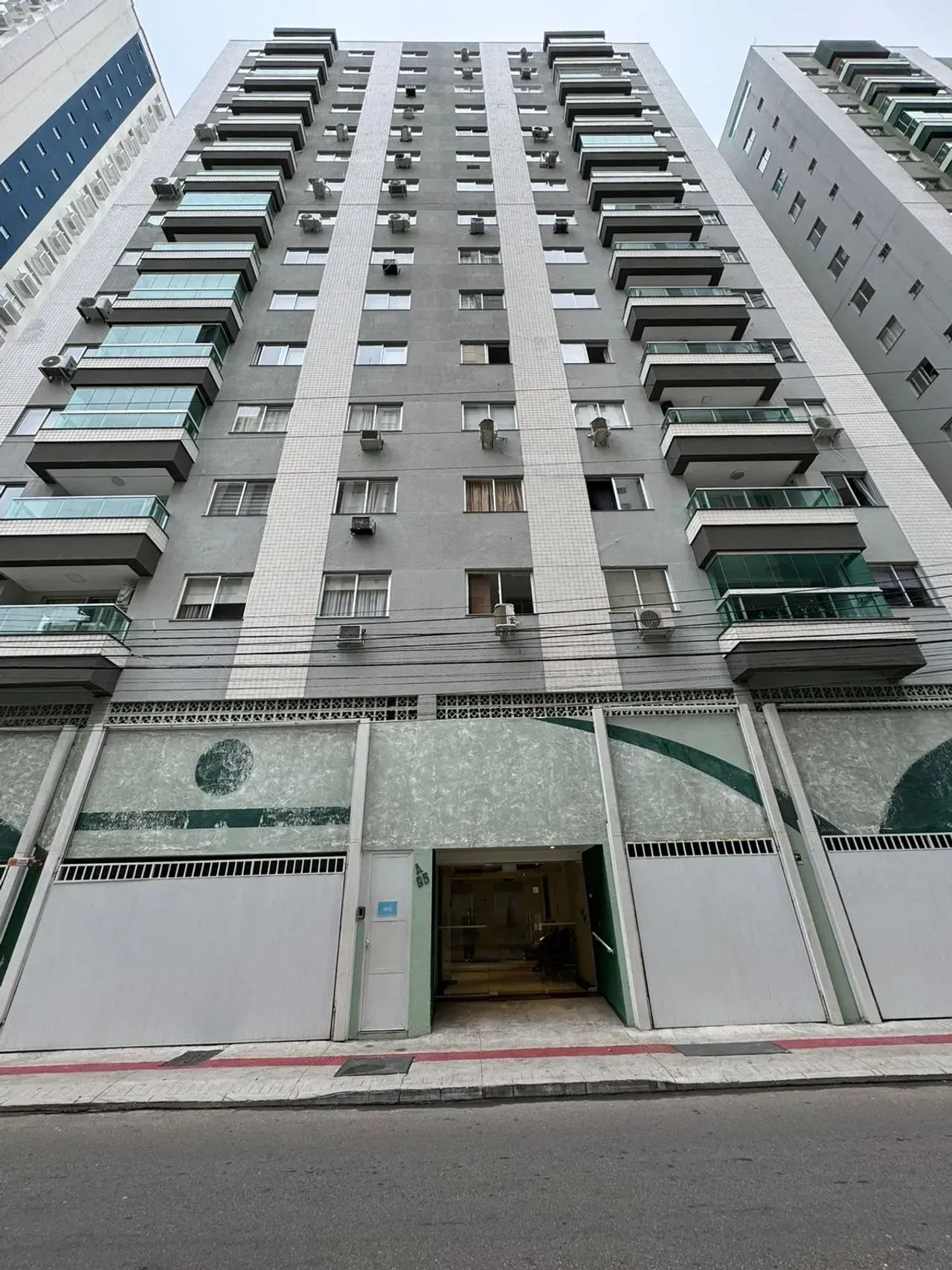 Apartamento no Edifício Veneza com 2 dormitórios em Balneário Camboriú — foto 7