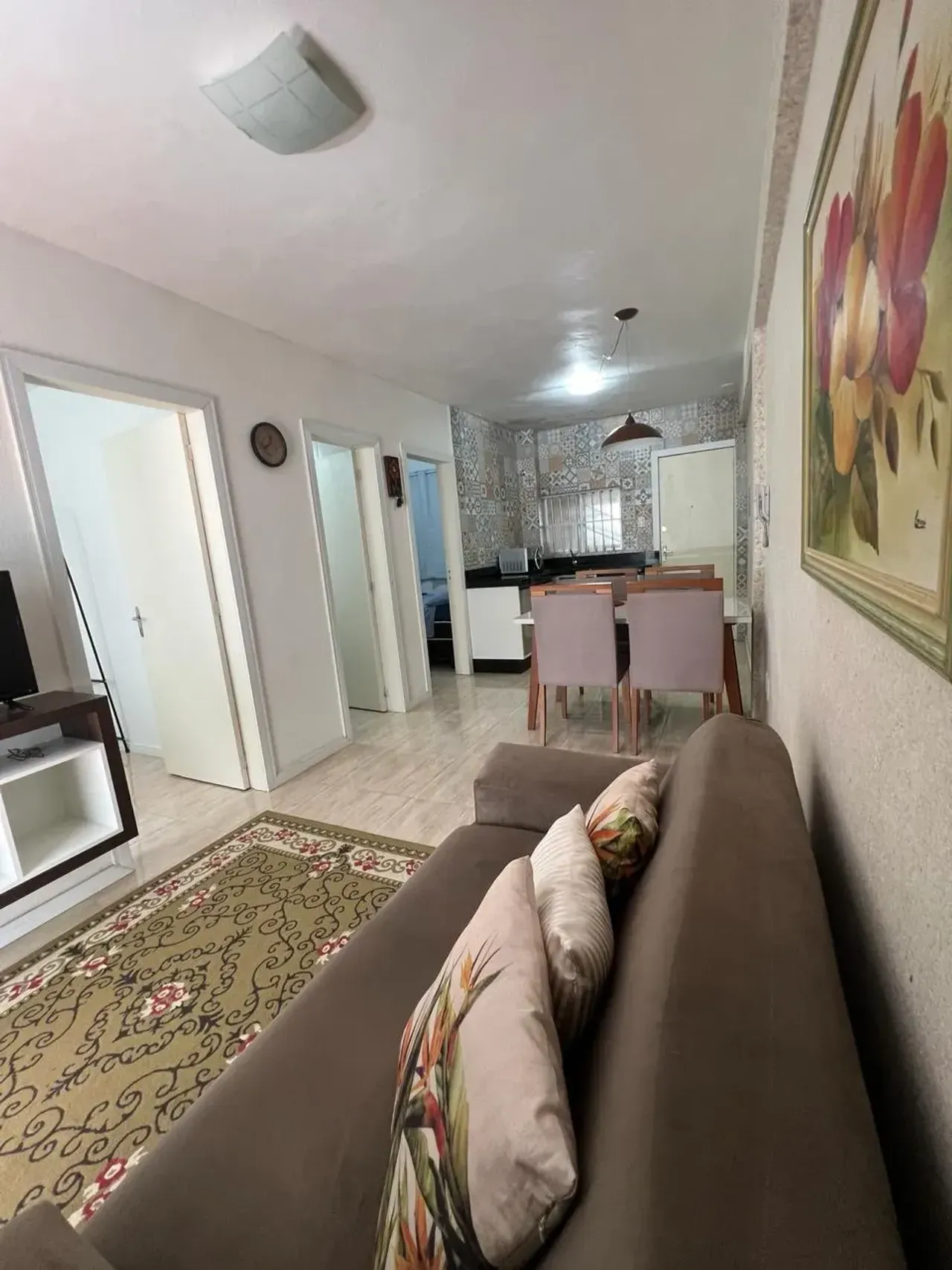 Apartamento de Alto Padrão com 2 dormitórios e 1 vaga de garagem no Centro de Balneário Camboriú
