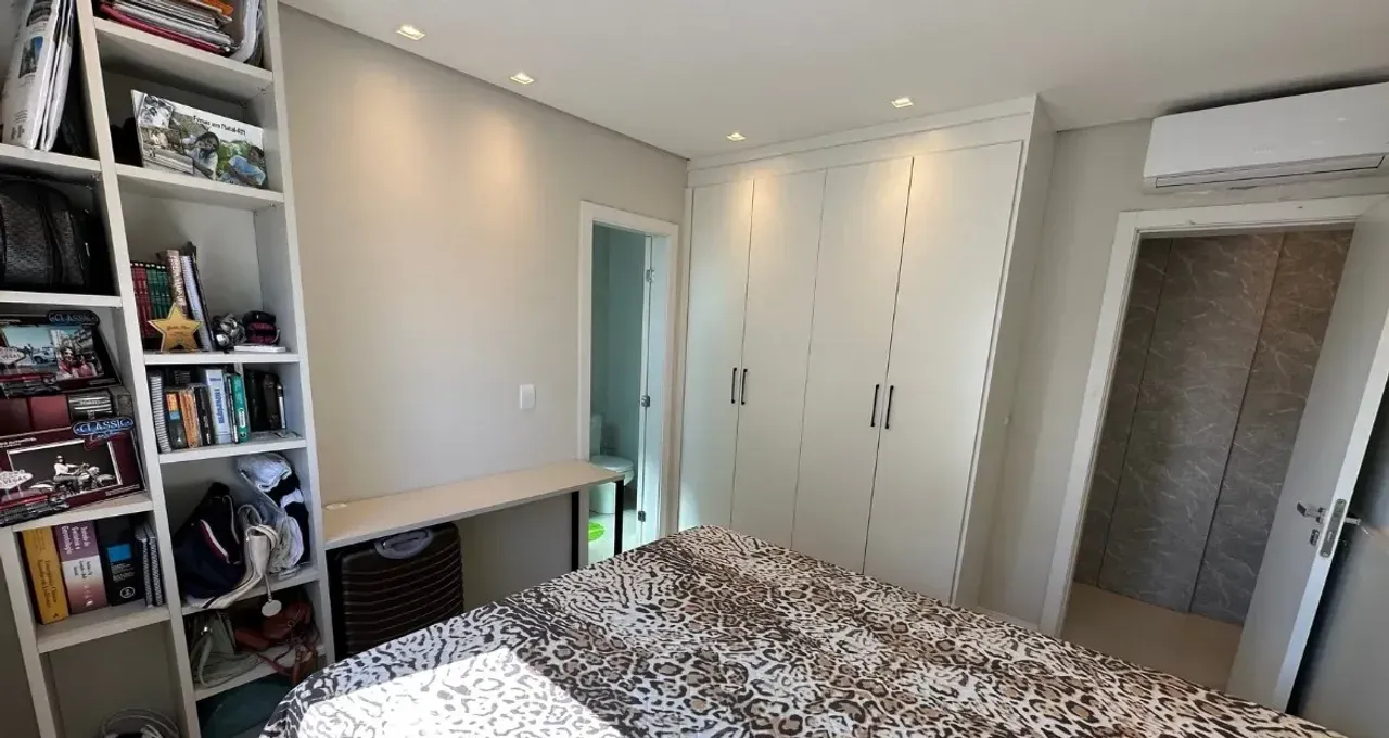 Apartamento vista mar! Com 3 suítes e 2 vagas no Centro de Balneário Camboriú — foto 24