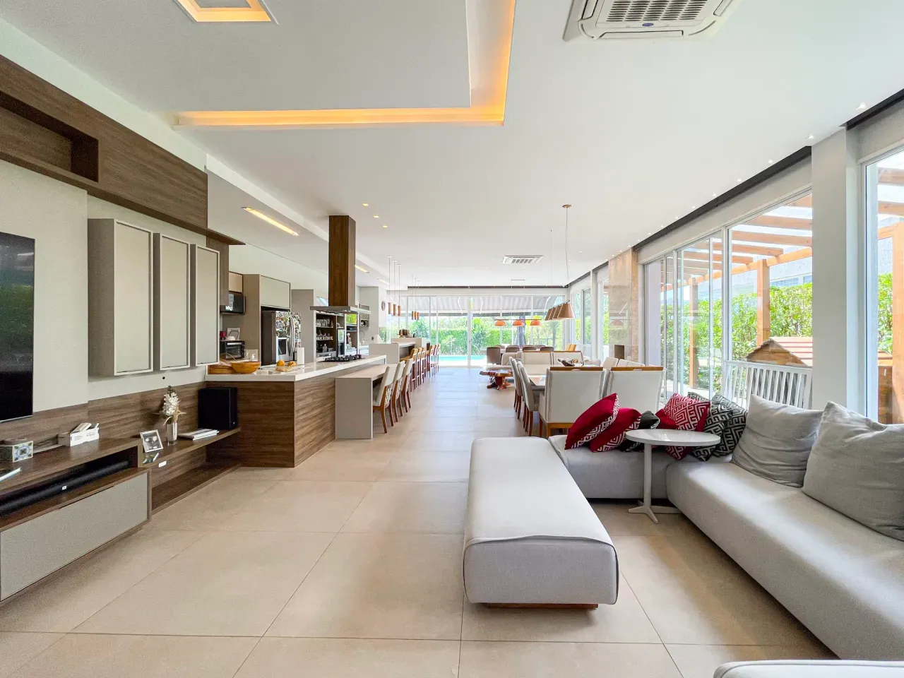Casa no Reserva Camboriú Yacht e Golf com 5 dormitórios no Centro de Camboriú — foto 2