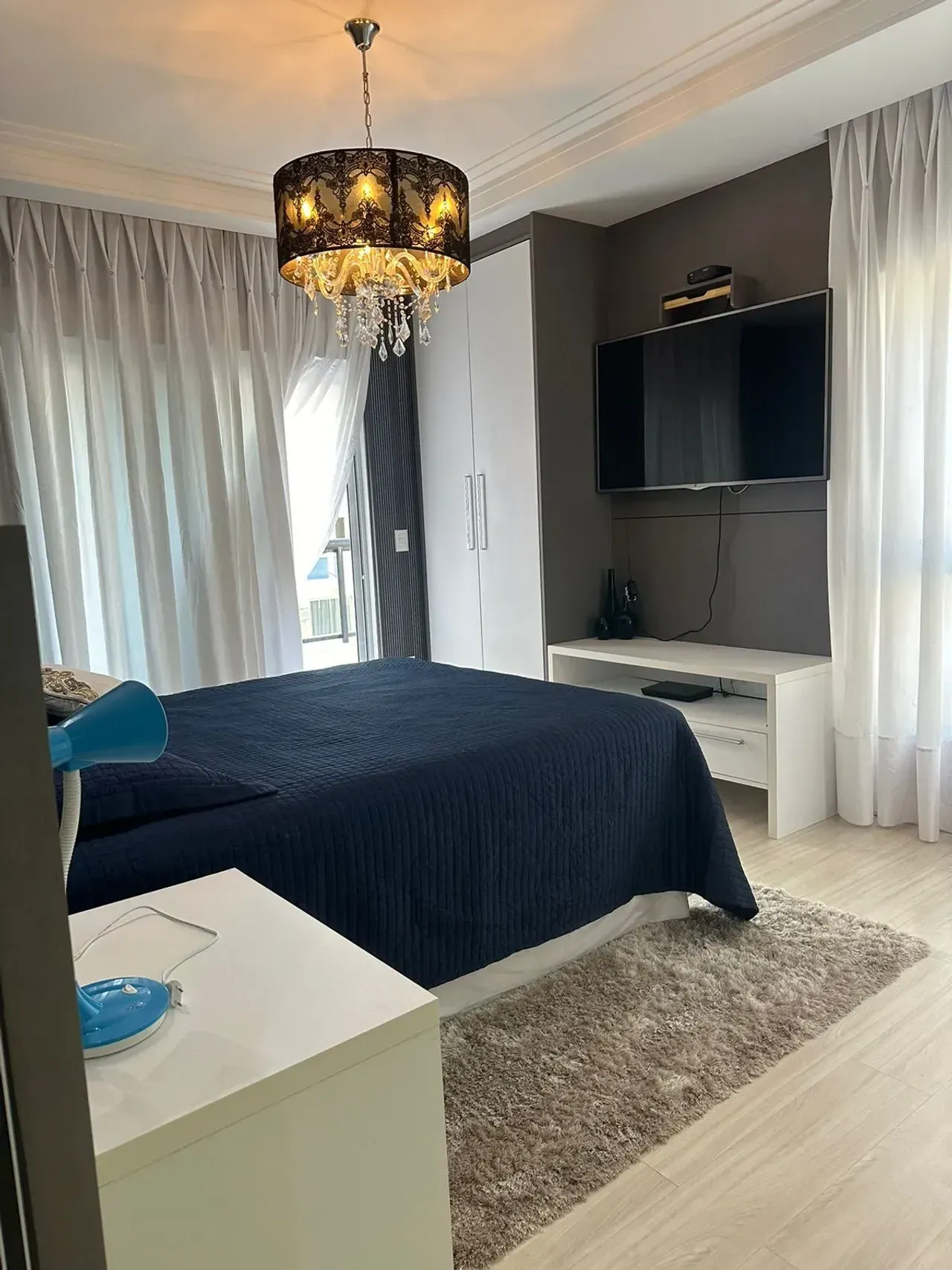 Apartamento mobiliado com 3 suítes e 2 vagas de garagem no Centro de Balneário Camboriú — foto 9
