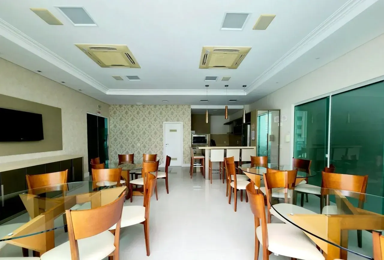 Apartamento mobiliado com 3 suítes e 2 vagas de garagem em Balneário Camboriú — foto 5
