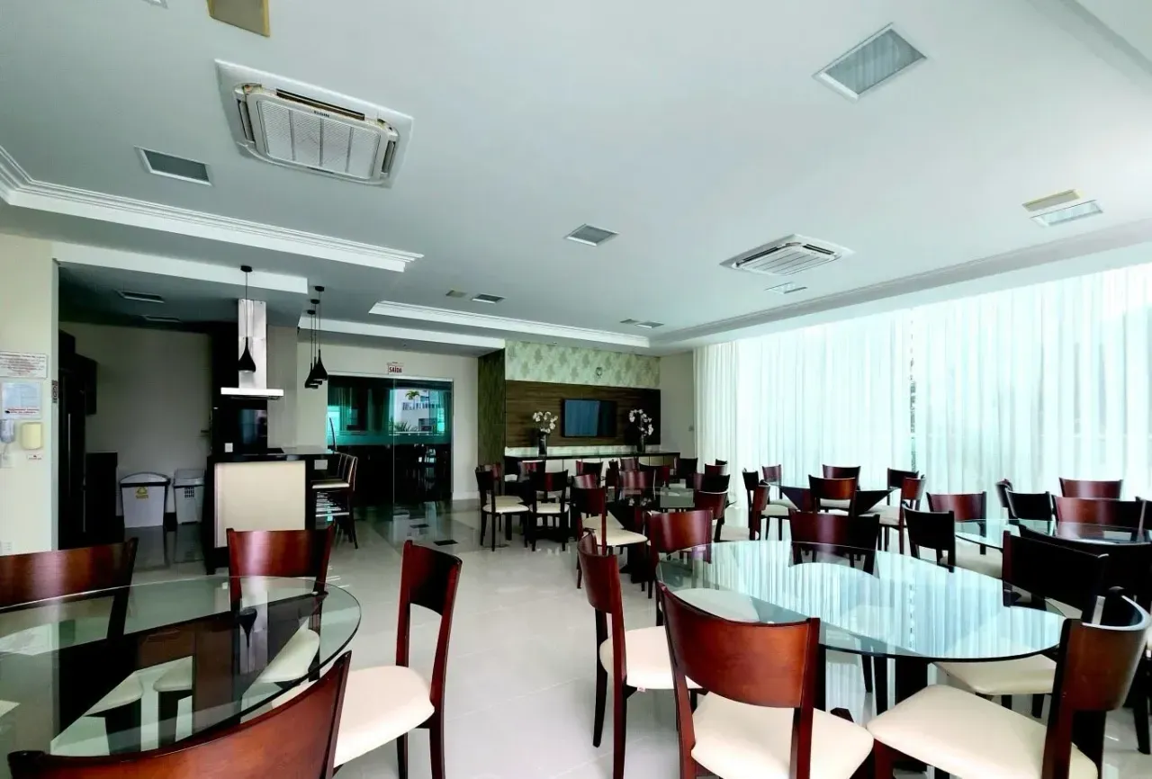 Apartamento mobiliado com 3 suítes e 2 vagas de garagem em Balneário Camboriú — foto 9