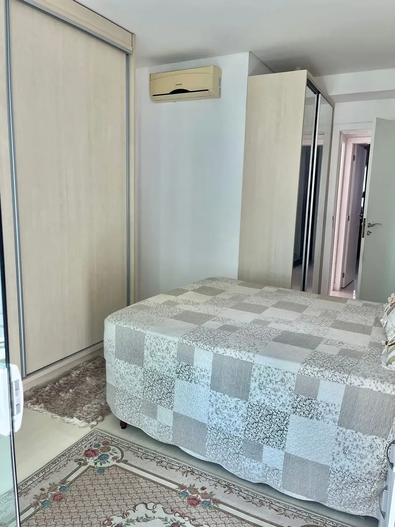 Apartamento mobiliado com 3 suítes e 2 vagas de garagem em Balneário Camboriú — foto 17