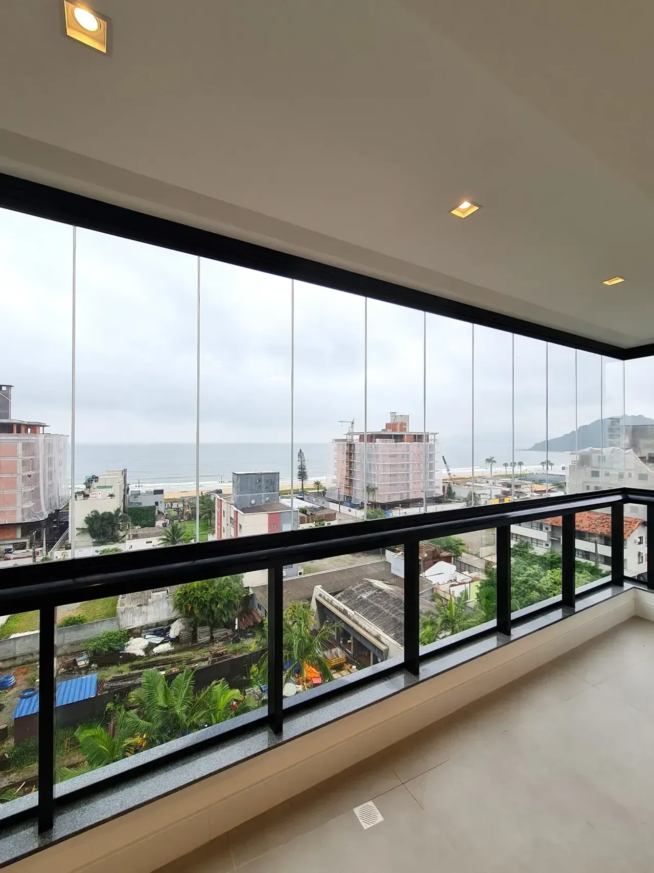 Apartamento Residencial Ilha de Maui na Praia Brava em Itajaí — foto 16