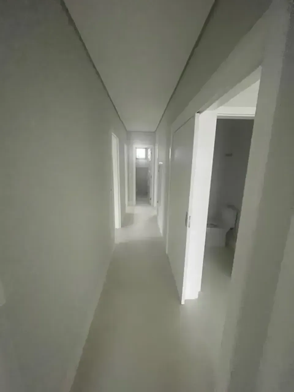 Apartamento com 4 dormitórios sendo 2 suítes, 3 vagas de garagem, no Centro de  Balneário Camboriú — foto 9
