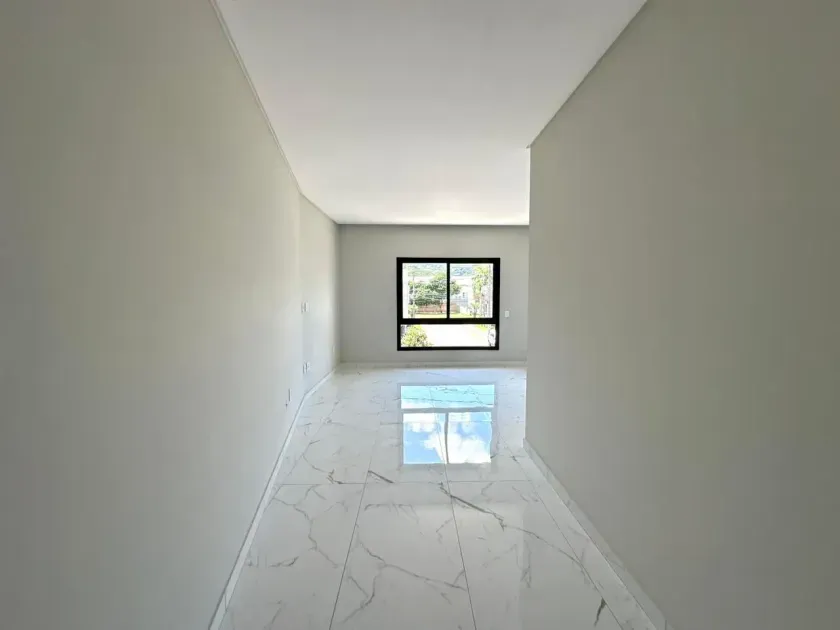 Casa em condomínio com 5 suítes 4 vagas sendo 2 cobertas em Balneário Camboriú — foto 35