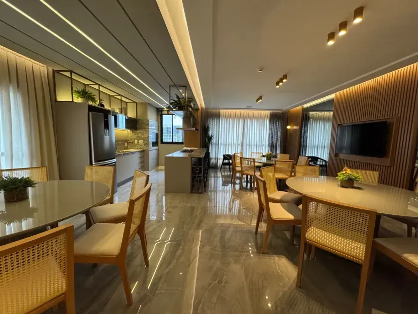 Apartamento no Edifício Uluwatu com 3 suítes em Balneário Camboriú — foto 13