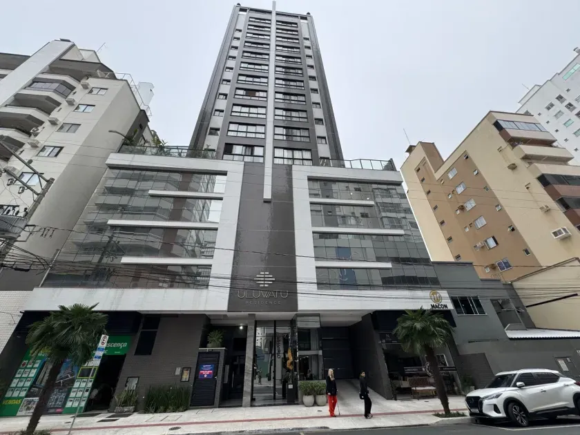 Apartamento no Edifício Uluwatu com 3 suítes em Balneário Camboriú — foto 16