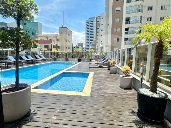 Apartamento mobiliado com 3 suítes!! Excelente oportunidade no Centro de Balneário Camboriú — foto 7