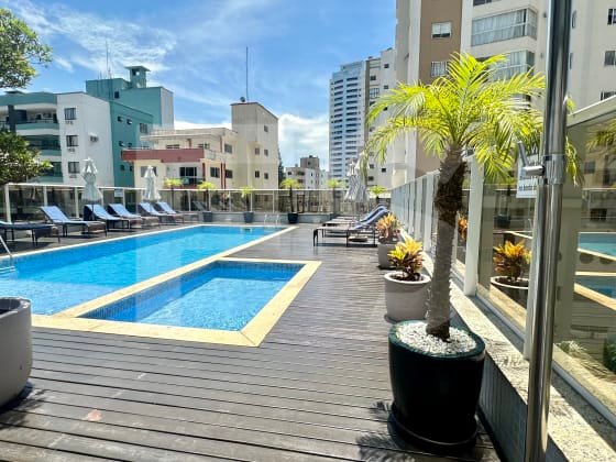 Apartamento mobiliado com 3 suítes!! Excelente oportunidade no Centro de Balneário Camboriú — foto 8