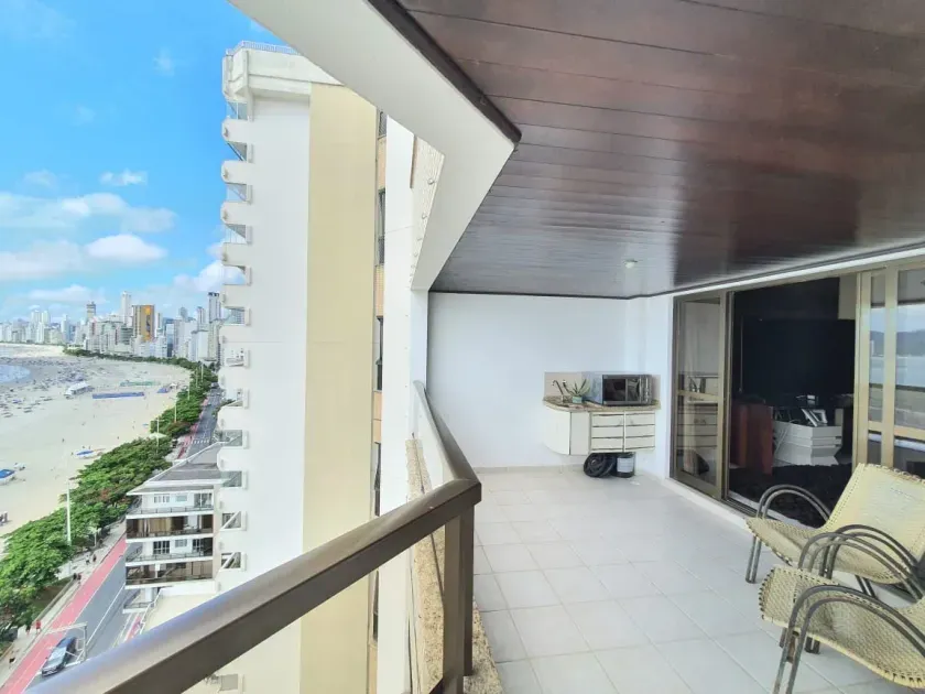 Apartamento frente mar pronto para morar com 3 suítes e 2 vagas de garagem em Balneário Camboriú — foto 2