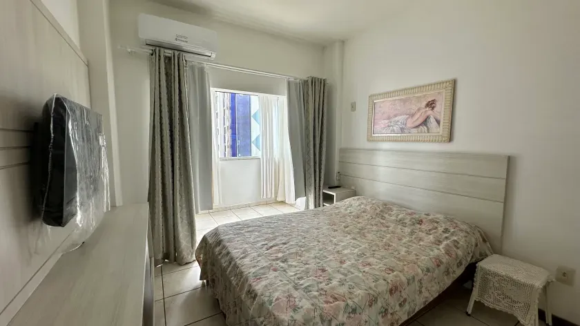 Apartamento Quadra Mar com 2 dormitórios e 1 vaga de garagem no Centro de Balneário Camboriú — foto 7