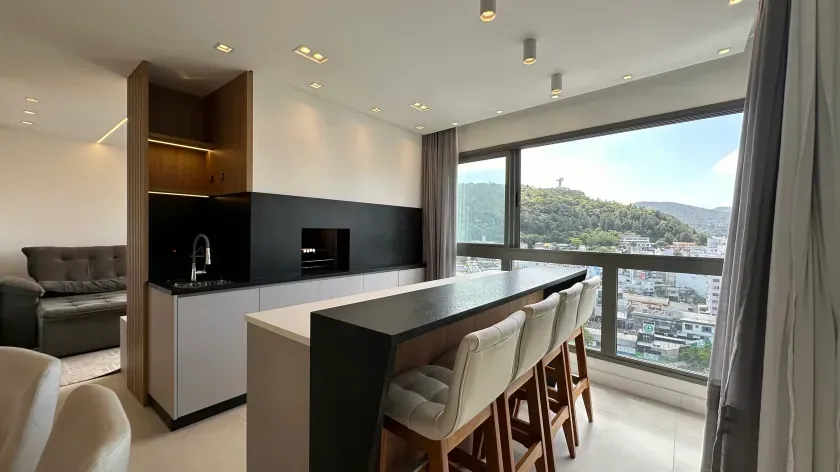 Apartamento alto padrão com 3 suítes e 3 vagas de garagem no Centro de Balneário Camboriú — foto 9