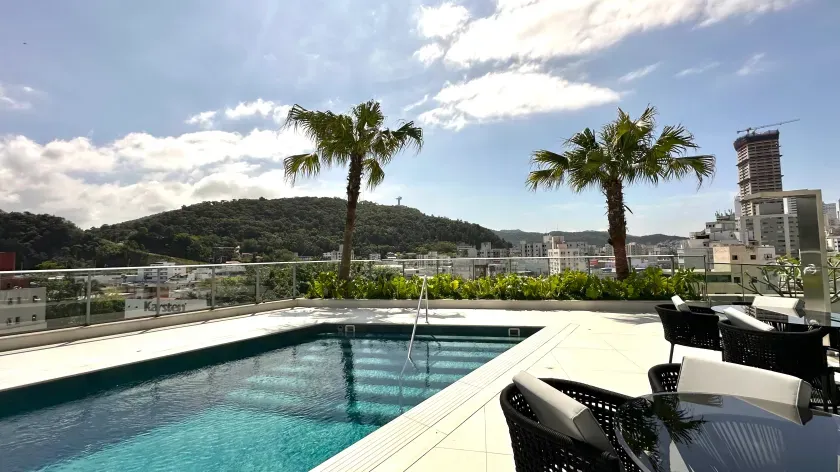Apartamento alto padrão com 3 suítes e 3 vagas de garagem no Centro de Balneário Camboriú — foto 43
