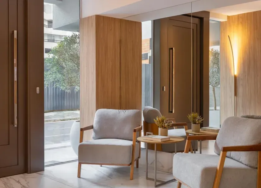 Apartamento com 3 suítes, 3 vagas de garagem no Centro de Balneário Camboriú — foto 10