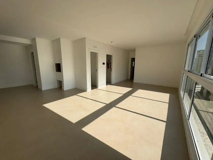 Apartamento com 3 suítes, 3 vagas de garagem no Centro de Balneário Camboriú — foto 16