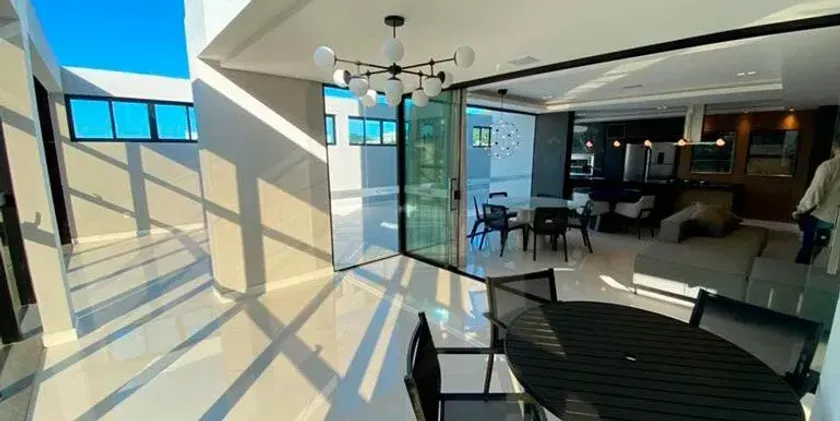 Apartamento no Brava View na Praia Brava em Itajaí — foto 2