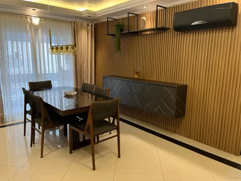 Apartamento Quadra mar com 3 dormitórios sendo 1 suíte, 1 vaga de garagem no Centro de Balneário Camboriú — foto 5