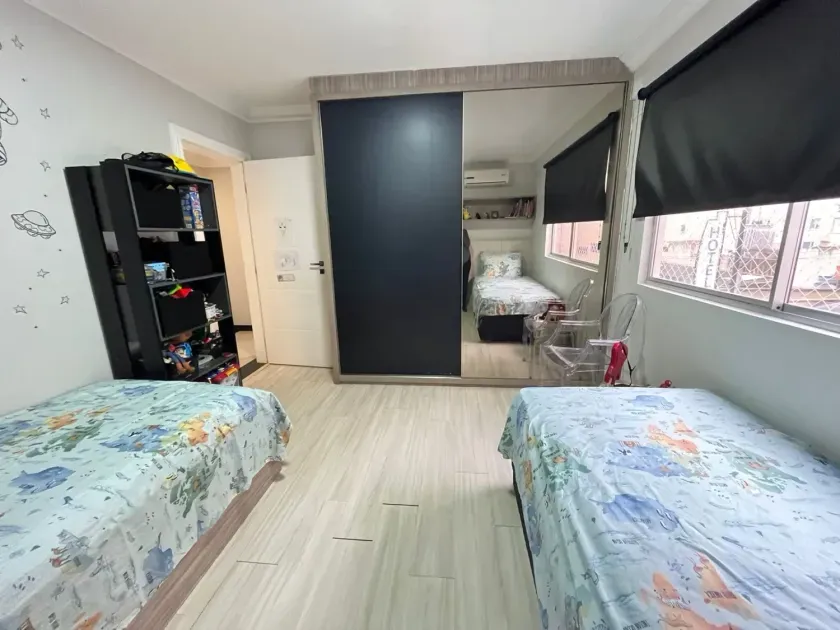 Apartamento Quadra mar com 3 dormitórios sendo 1 suíte, 1 vaga de garagem no Centro de Balneário Camboriú — foto 9