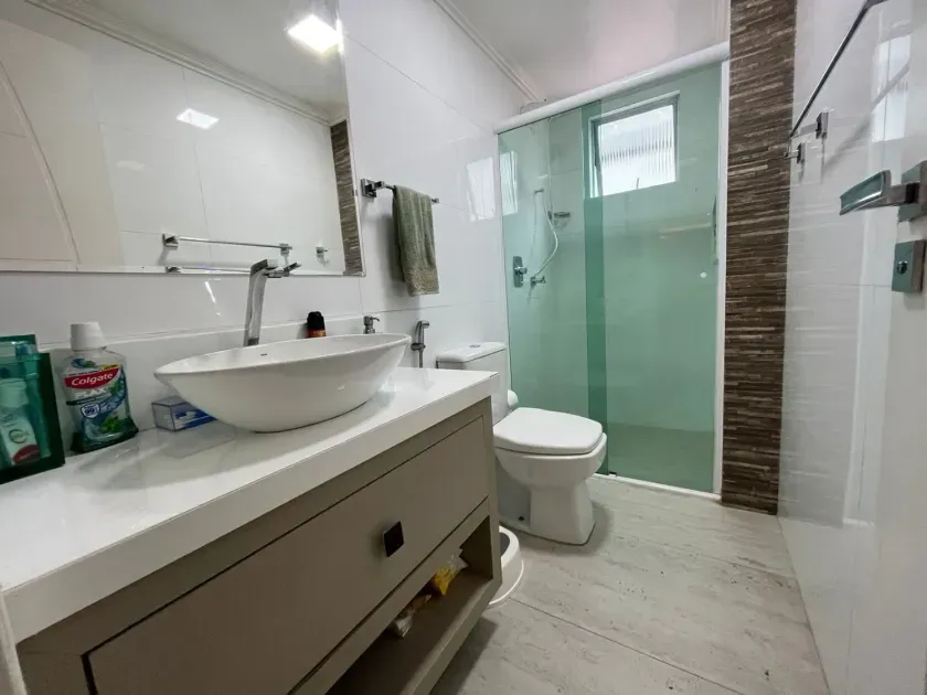 Apartamento Quadra mar com 3 dormitórios sendo 1 suíte, 1 vaga de garagem no Centro de Balneário Camboriú — foto 16