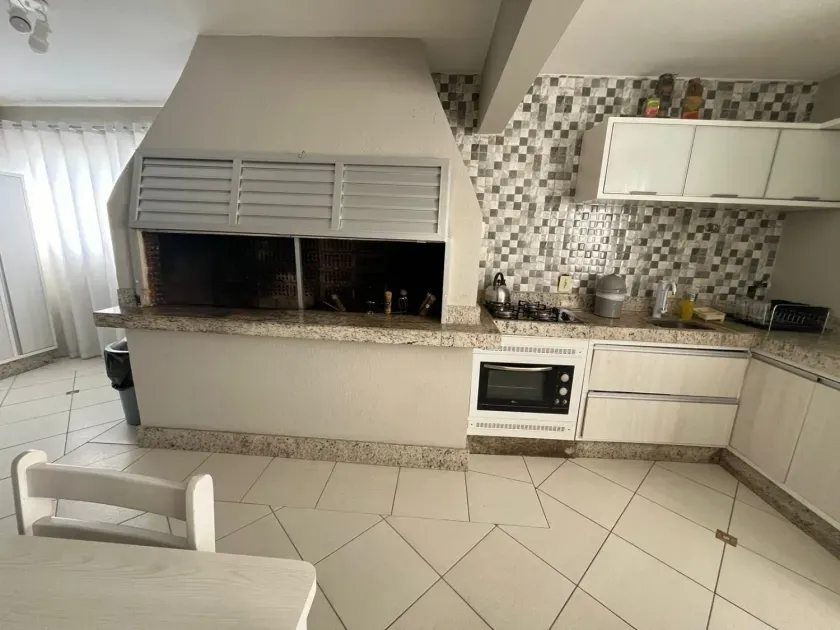 Apartamento Quadra mar com 3 dormitórios sendo 1 suíte, 1 vaga de garagem no Centro de Balneário Camboriú — foto 31