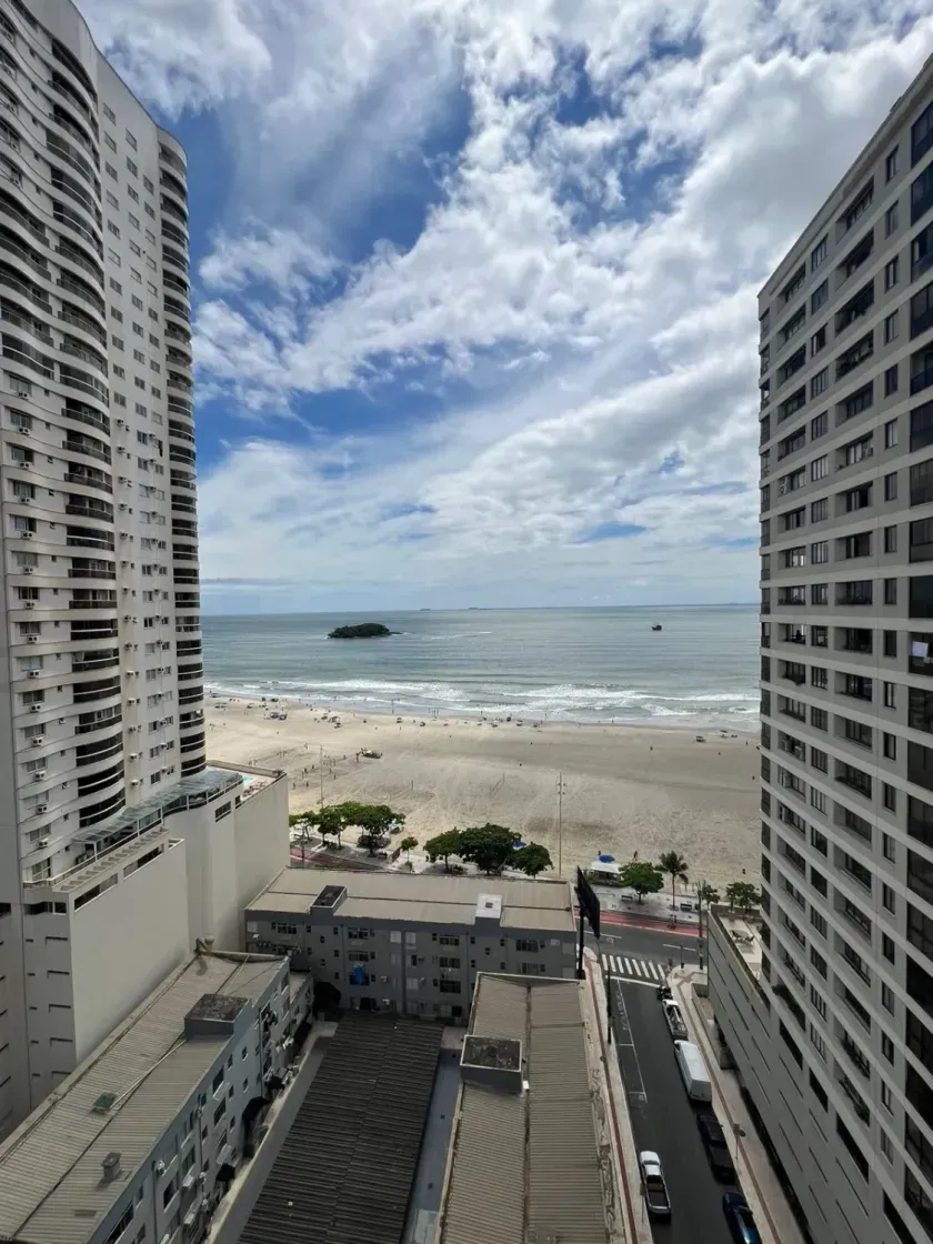 Apartamento Lindo vista do mar com 4 dormitórios sendo 2 suítes, 2 vagas de garagem no Centro de Balneário Camboriú — foto 14