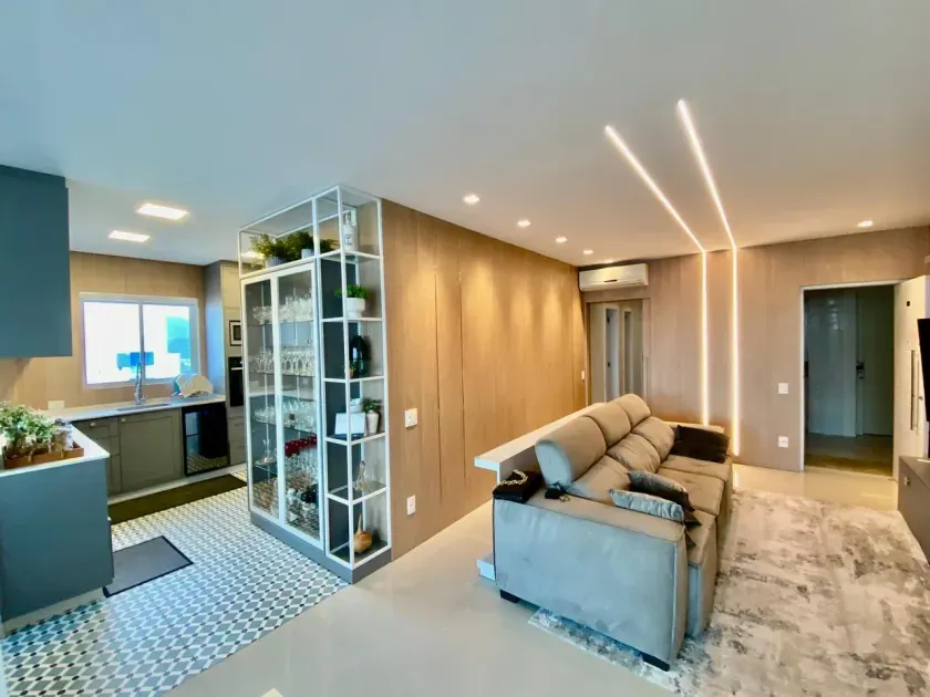 Apartamento com 3 suítes 3 vagas de garagem no Centro de Balneário Camboriú — foto 4