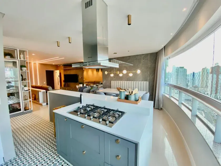 Apartamento com 3 suítes 3 vagas de garagem no Centro de Balneário Camboriú — foto 9