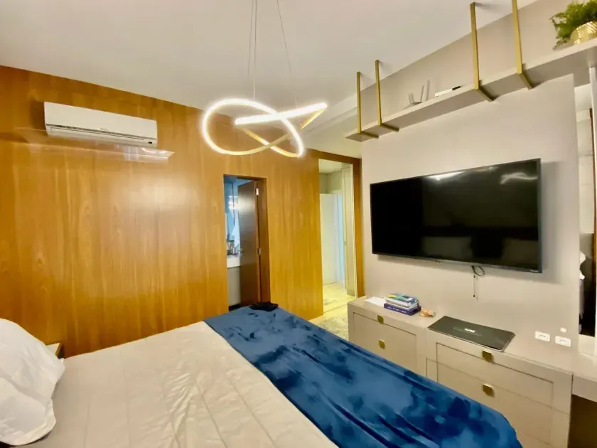 Apartamento com 3 suítes 3 vagas de garagem no Centro de Balneário Camboriú — foto 13