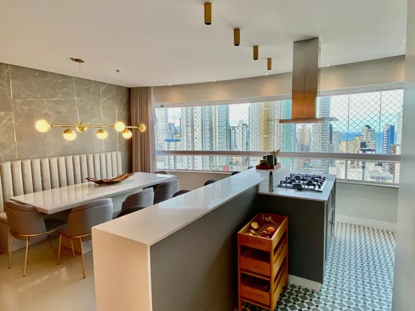 Apartamento com 3 suítes 3 vagas de garagem no Centro de Balneário Camboriú — foto 17