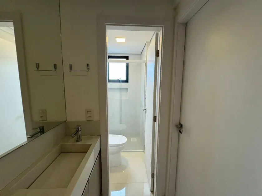 Apartamento no Edifício Brava View na Praia Brava em Itajaí — foto 6