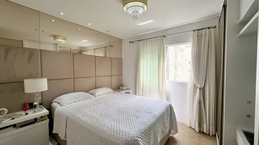 Apartamento com 4 dormitórios sendo 2 suítes e 2 vagas de garagem no centro de Balneário Camboriú — foto 9