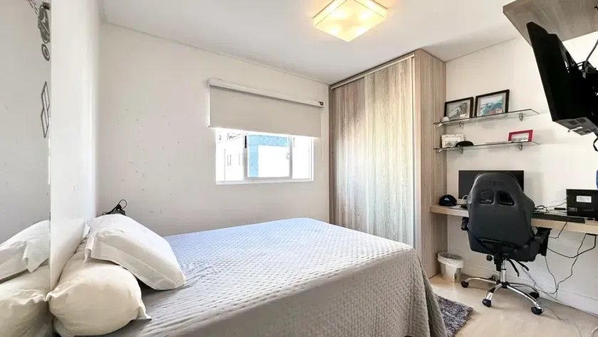 Apartamento com 4 dormitórios sendo 2 suítes e 2 vagas de garagem no centro de Balneário Camboriú — foto 11