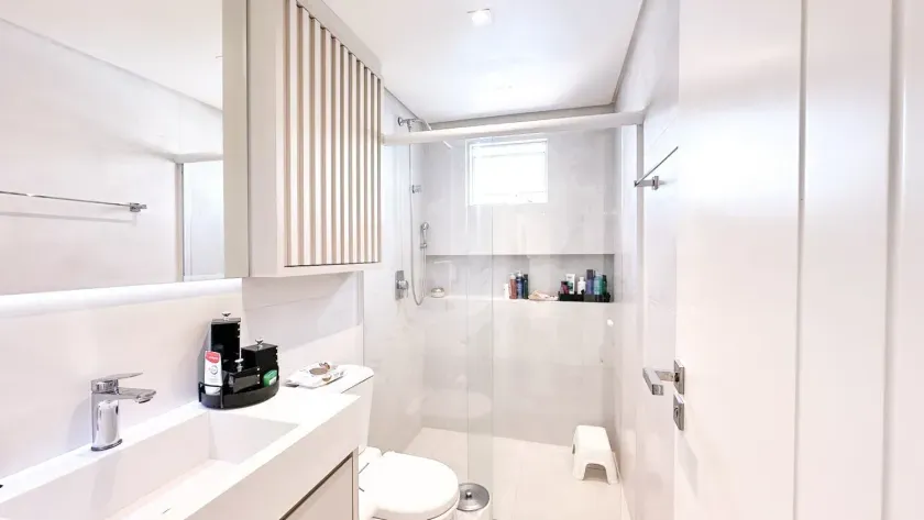 Apartamento com 4 dormitórios sendo 2 suítes e 2 vagas de garagem no centro de Balneário Camboriú — foto 15