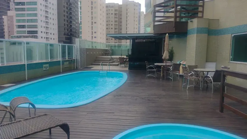 Apartamento com 3 suítes finamente mobiliado, vista para o mar na Barra Norte — foto 38