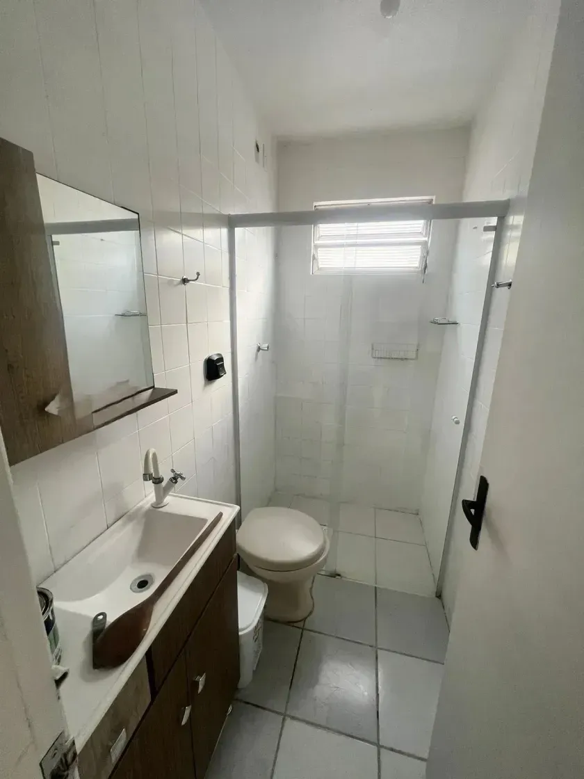 Apartamento com 2 dormitórios e 1 vaga de garagem no Centro de Balneário Camboriú — foto 4