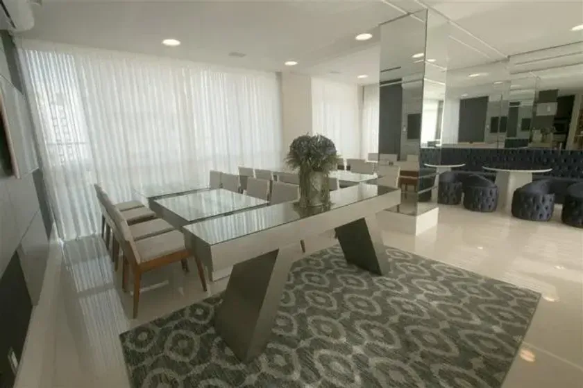 Apartamento mobiliado com 3 suítes, 3 vagas de garagem no Centro de Balneário Camboriú — foto 17