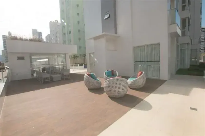 Apartamento mobiliado com 3 suítes, 3 vagas de garagem no Centro de Balneário Camboriú — foto 20