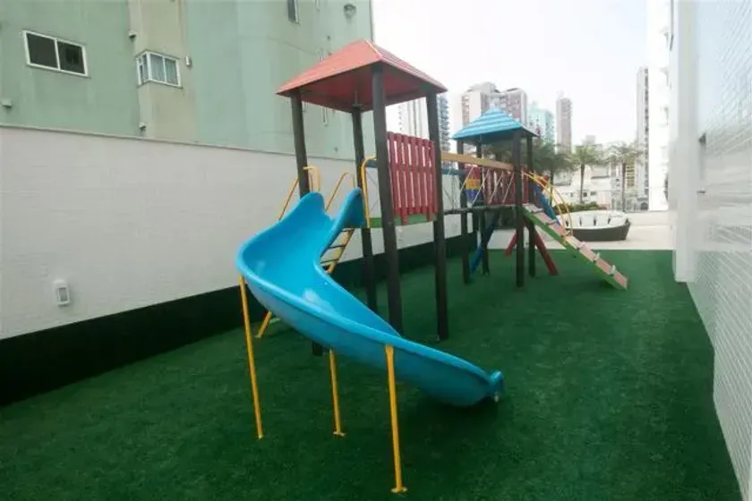 Apartamento mobiliado com 3 suítes, 3 vagas de garagem no Centro de Balneário Camboriú — foto 26