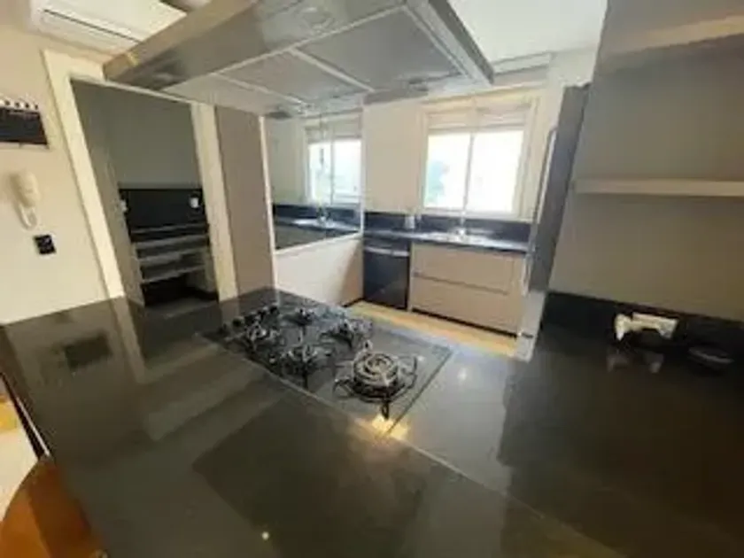 Apartamento mobiliado com 3 suítes, 3 vagas de garagem no Centro de Balneário Camboriú — foto 35