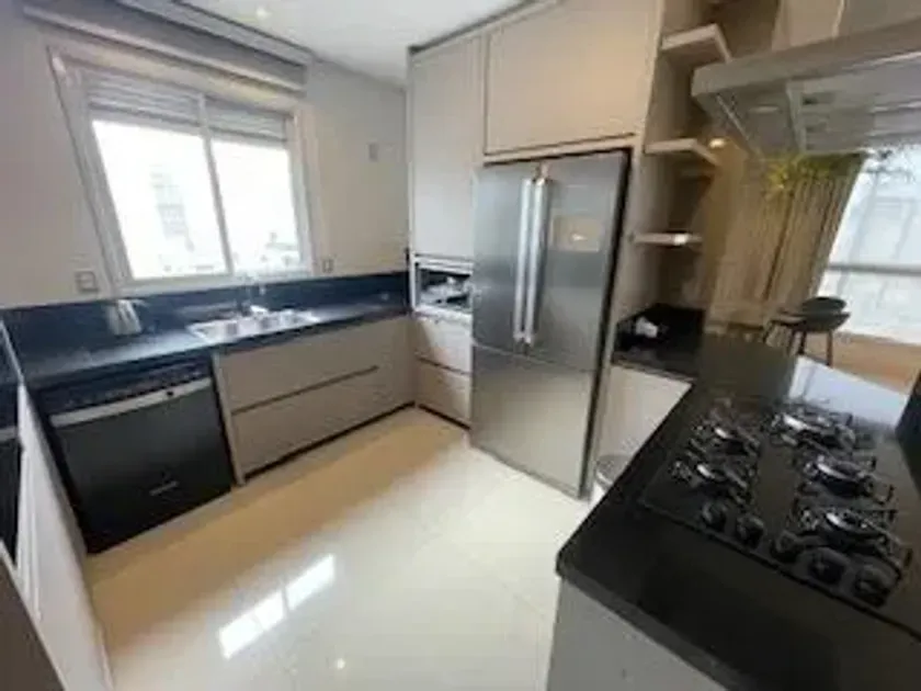 Apartamento mobiliado com 3 suítes, 3 vagas de garagem no Centro de Balneário Camboriú — foto 36