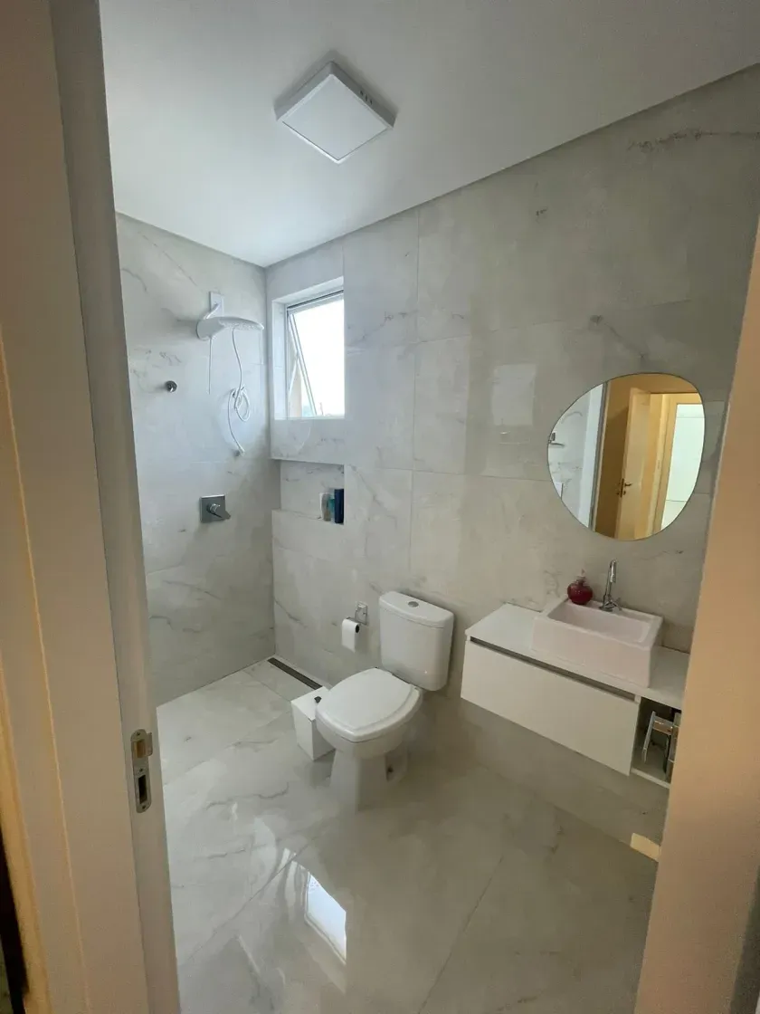 Apartamento com 3 suítes, 2 vagas de garagem, no Centro de Balneário Camboriú — foto 10
