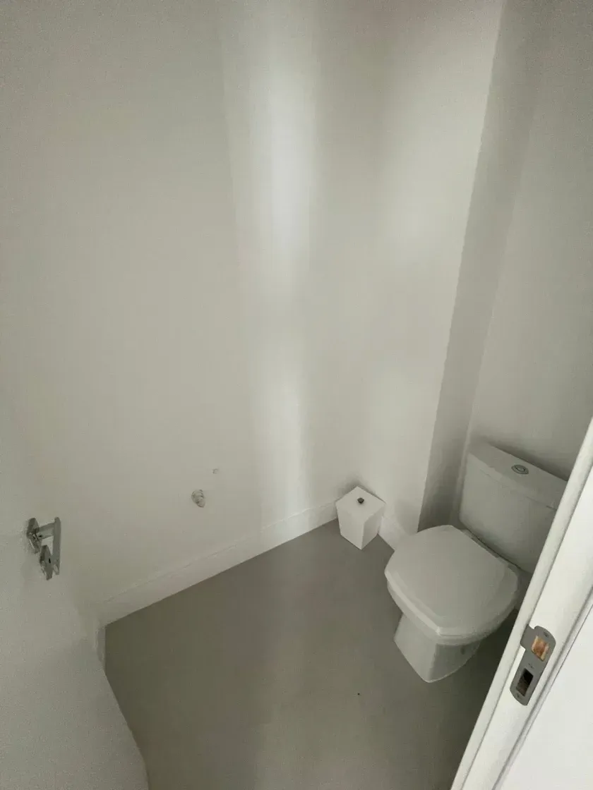Apartamento com 3 suítes, 2 vagas de garagem, no Centro de Balneário Camboriú — foto 11